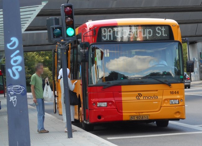 Arriva 1644/ST97813 på Movia-linje 9A ved Flintholm st., 30/6-2014. Foto: ©René Thaulov Nielsen